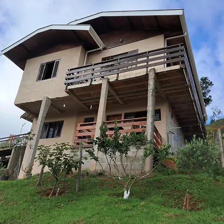 Casa De Boneca Villa Campos do Jordao Exterior photo